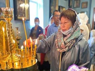 Запорожский митрополит УПЦ благословил особую молитву перед вакцинацией
